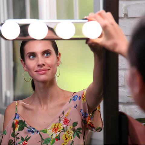 Studio Glow Make Up Light